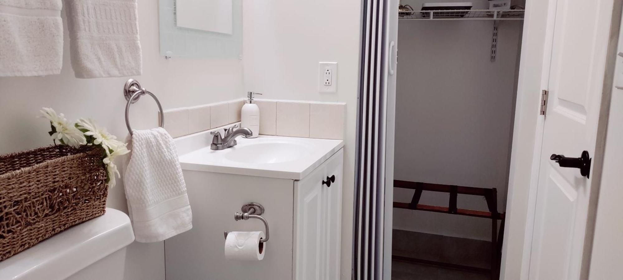 Loft Close To Downtown, Raymond James Stadium, Airport And Many More Places Тампа Екстериор снимка
