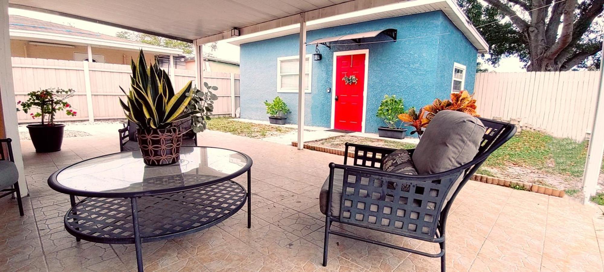 Loft Close To Downtown, Raymond James Stadium, Airport And Many More Places Тампа Екстериор снимка